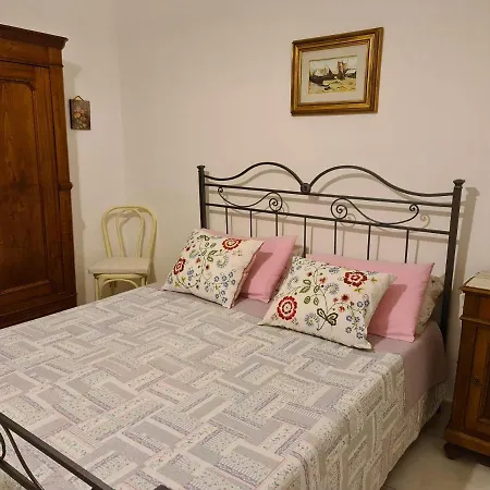 Holiday home Il Fico D'india San Pietro in Bevagna